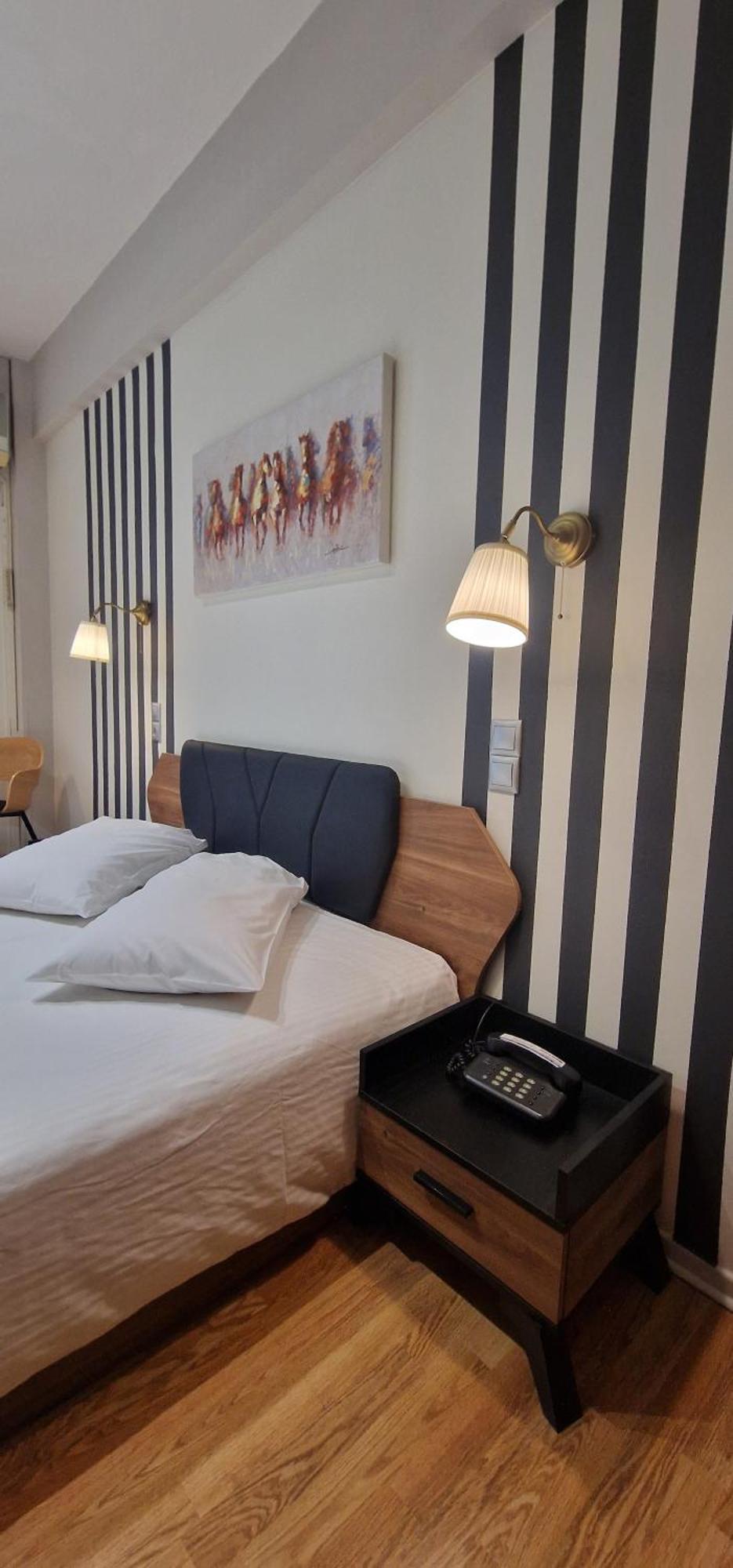 Hotel Nefeli Volos Exterior photo