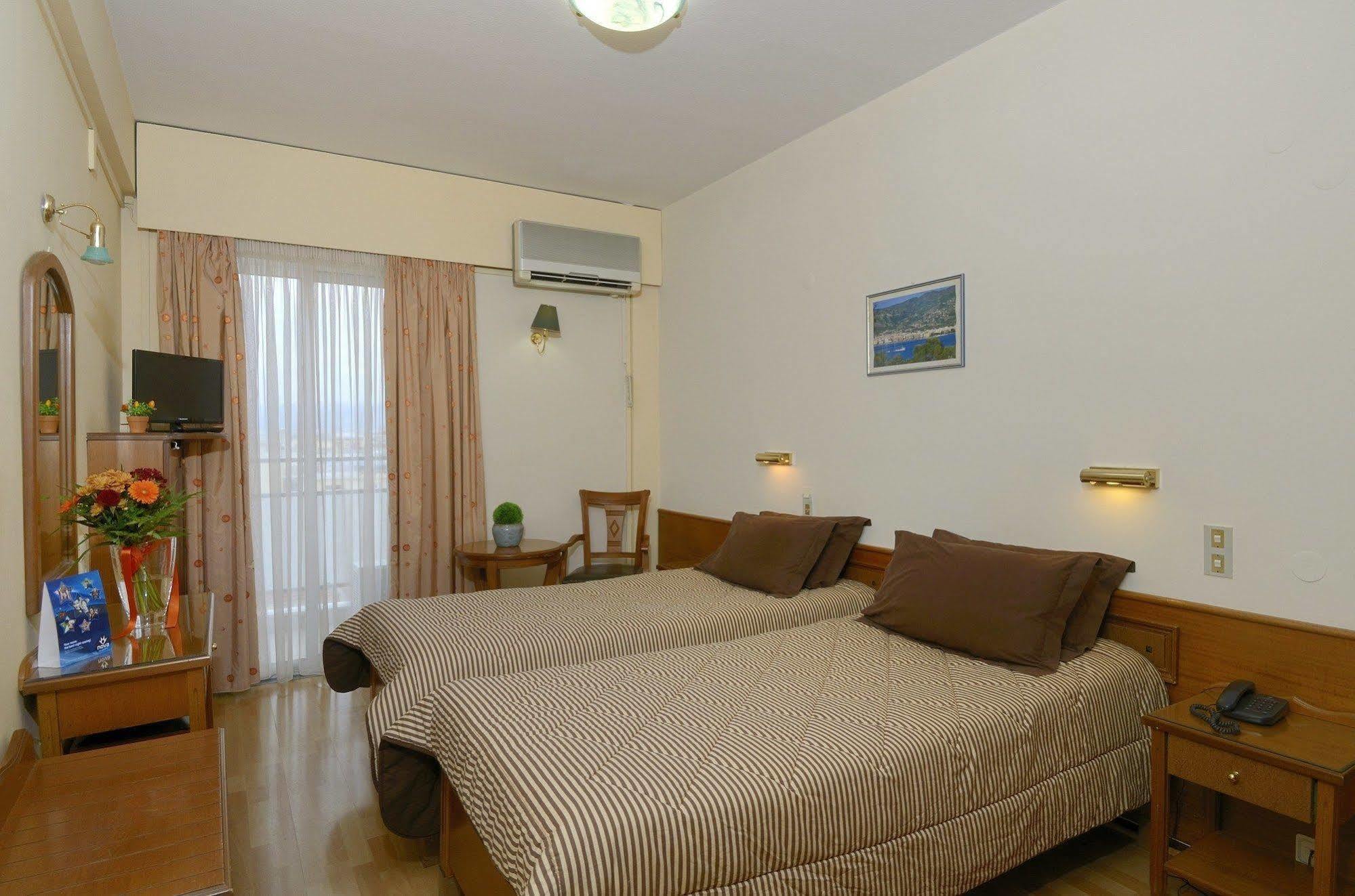 Hotel Nefeli Volos Exterior photo
